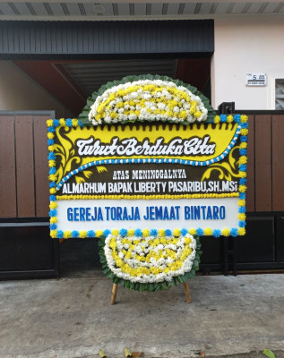 Papan Bunga Duka di Eka Marga